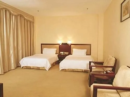Peace Hotel Shenzhen 3*,